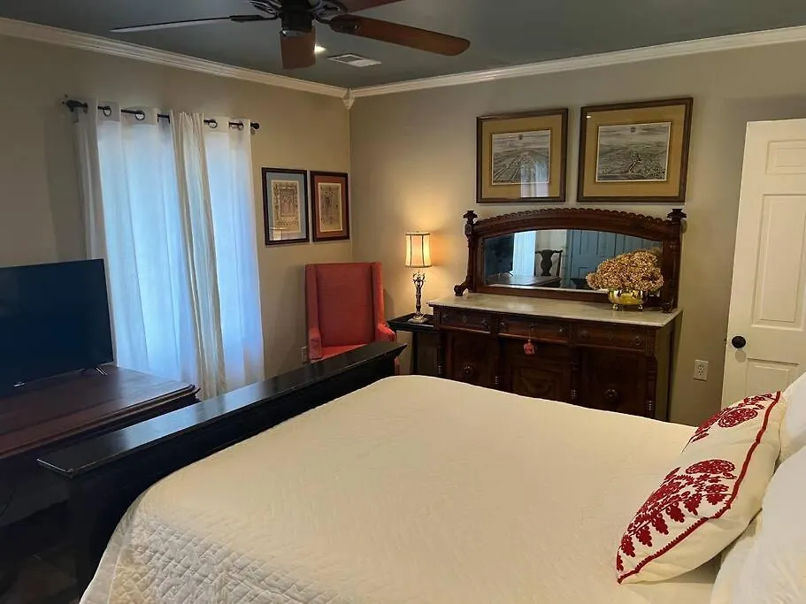 Vakantiehuis Elegant 6 Bedroom Home In Heart Of Memphis